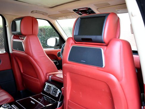 Used 2014 Land Rover Range Rover Autobiography image 27