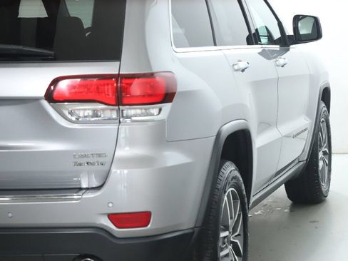 Used 2021 Jeep Grand Cherokee Limited w/ Luxury Group II AWD/4WD image 46
