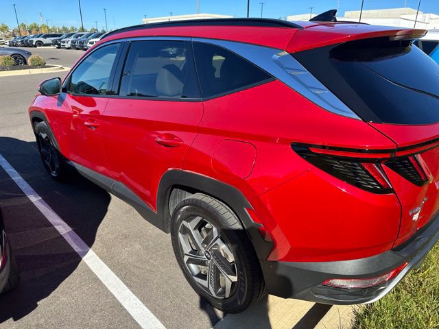 Used 2023 Hyundai Tucson Limited AWD/4WD image 14