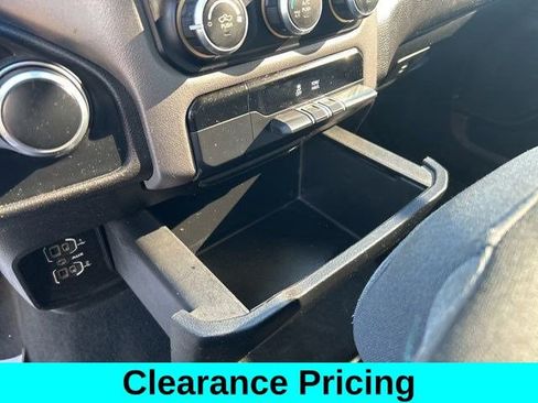Used 2020 RAM 1500 Big Horn AWD/4WD image 30