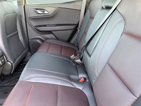 Certified 2021 Chevrolet Blazer RS w/ Enhanced Convenience Package image 23