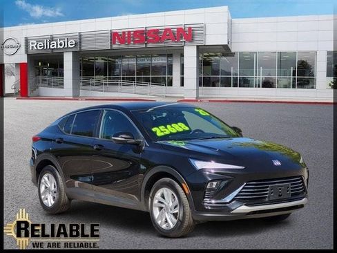Used 2025 Buick Envista Preferred w/ Convenience I Package FWD image 1