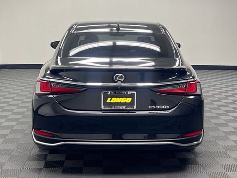 Certified 2024 Lexus ES 300h w/ Premium Package FWD image 6