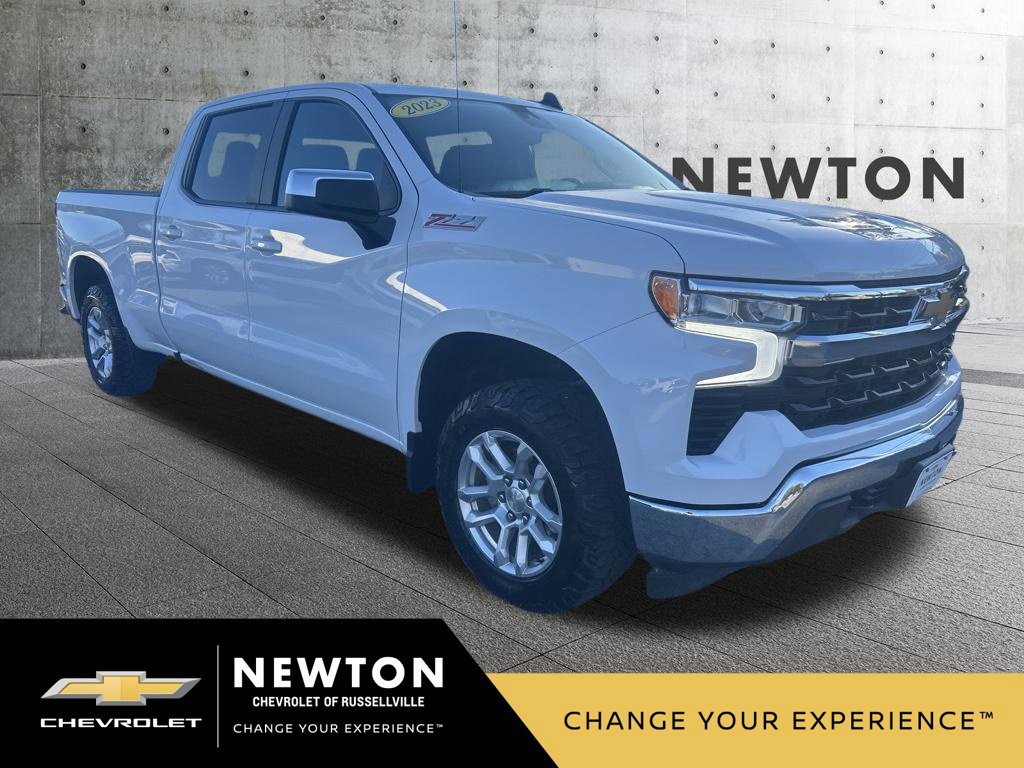 Used 2023 Chevrolet Silverado 1500 LT AWD/4WD image 1