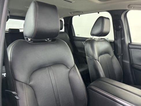 Used 2024 MAZDA CX-90 3.3 Turbo w/ Preferred Plus image 29