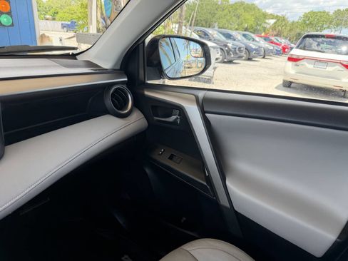 Used 2017 Toyota RAV4 XLE FWD image 20