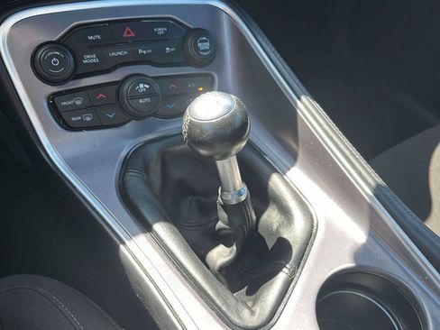 Used 2021 Dodge Challenger R/T Scat Pack RWD image 27