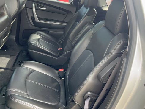 Used 2012 GMC Acadia SLT image 6