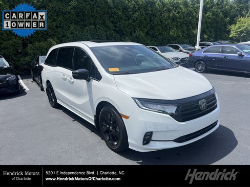 Used 2023 Honda Odyssey Sport image 1