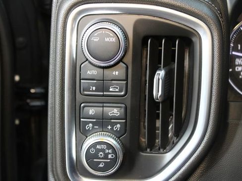 Used 2020 GMC Sierra 1500 SLT w/ SLT Convenience Package AWD/4WD image 18