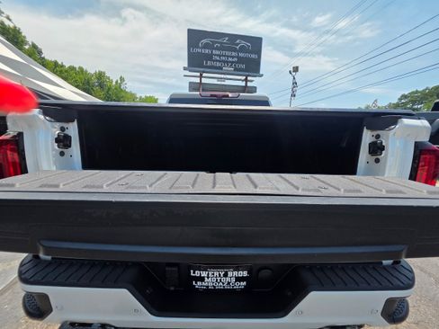 Used 2021 GMC Sierra 1500 Denali w/ Technology Package AWD/4WD image 24