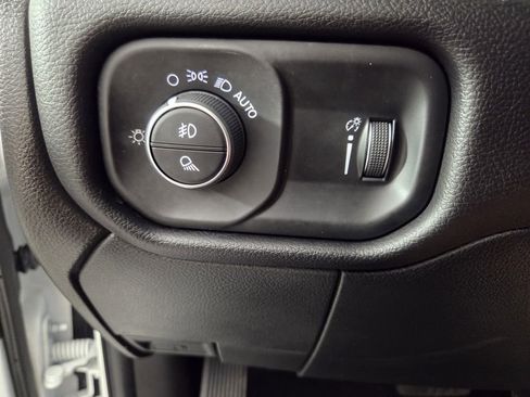 Used 2025 RAM 2500 Big Horn AWD/4WD image 21
