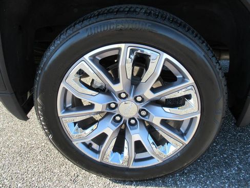 Used 2023 GMC Sierra 1500 Denali w/ Denali Reserve Package image 8