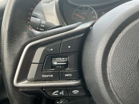 Used 2018 Subaru Crosstrek 2.0i Premium AWD/4WD image 23