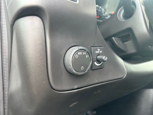 Used 2024 Chevrolet Express 2500 w/ Driver Convenience Package RWD image 17