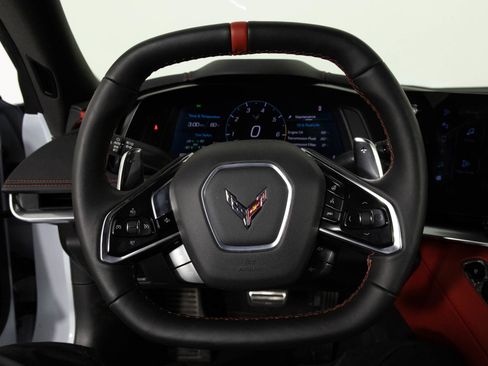 Used 2024 Chevrolet Corvette Stingray Preferred Cpe w/ Z51 Performance Package image 26