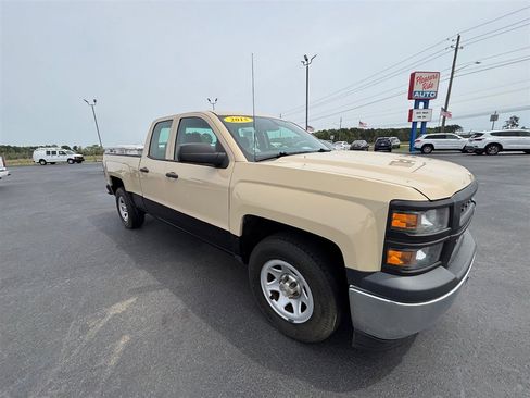 Used 2015 Chevrolet Silverado 1500 W/T w/ Chrome Bumper Package image 9