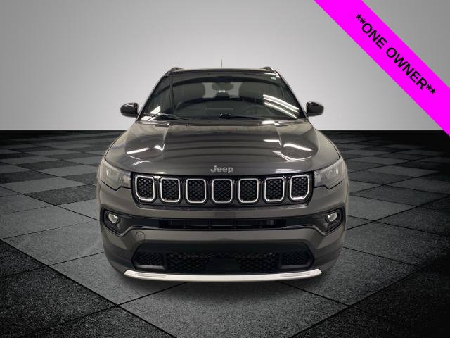 Used 2023 Jeep Compass Limited w/ Sun and Sound Group AWD/4WD image 2