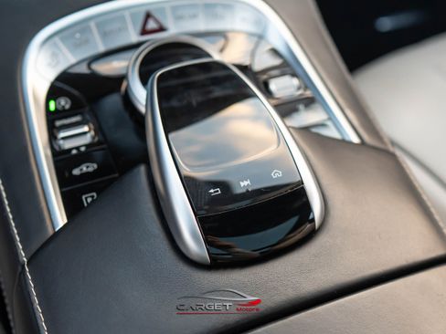 Used 2020 Mercedes-Benz S 560 Sedan image 37