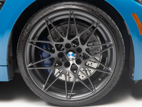 Used 2020 BMW M4 Coupe w/ Competition Package RWD image 39
