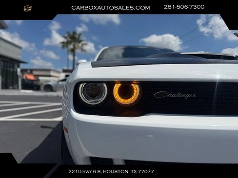 Used 2020 Dodge Challenger R/T Scat Pack RWD image 37