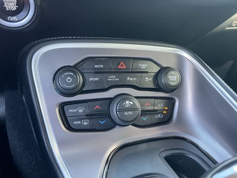 Used 2022 Dodge Challenger R/T w/ Plus Package RWD image 27