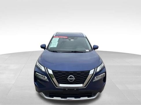 Used 2023 Nissan Rogue Platinum AWD/4WD image 5