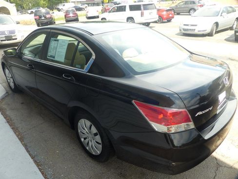 Used 2009 Honda Accord LX image 10