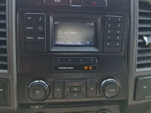 Used 2017 Ford F250 XL w/ Power Equipment Group RWD image 21