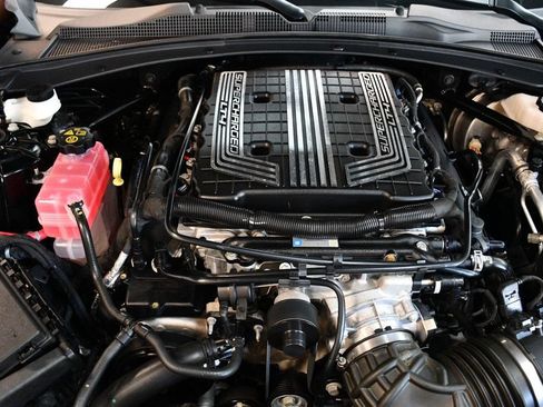 Used 2023 Chevrolet Camaro ZL1 RWD image 8