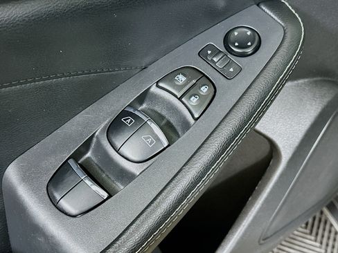 Used 2023 Nissan Maxima SV w/ Floor Mat Group FWD image 18