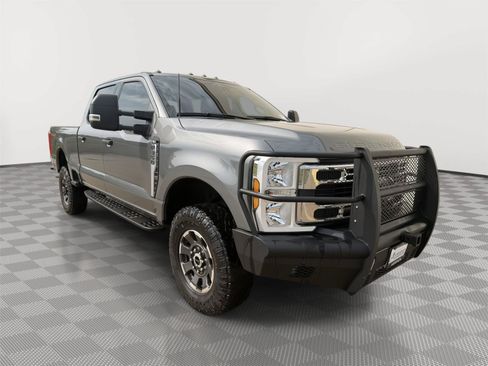 Used 2024 Ford F350 XLT w/ Tremor Off-Road Package AWD/4WD image 3