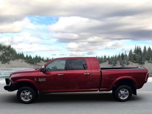 Used 2013 RAM 2500 Laramie w/ Convenience Group AWD/4WD image 8