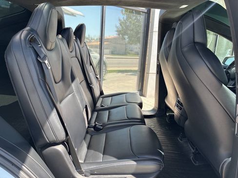 Used 2019 Tesla Model X 100D AWD/4WD image 13