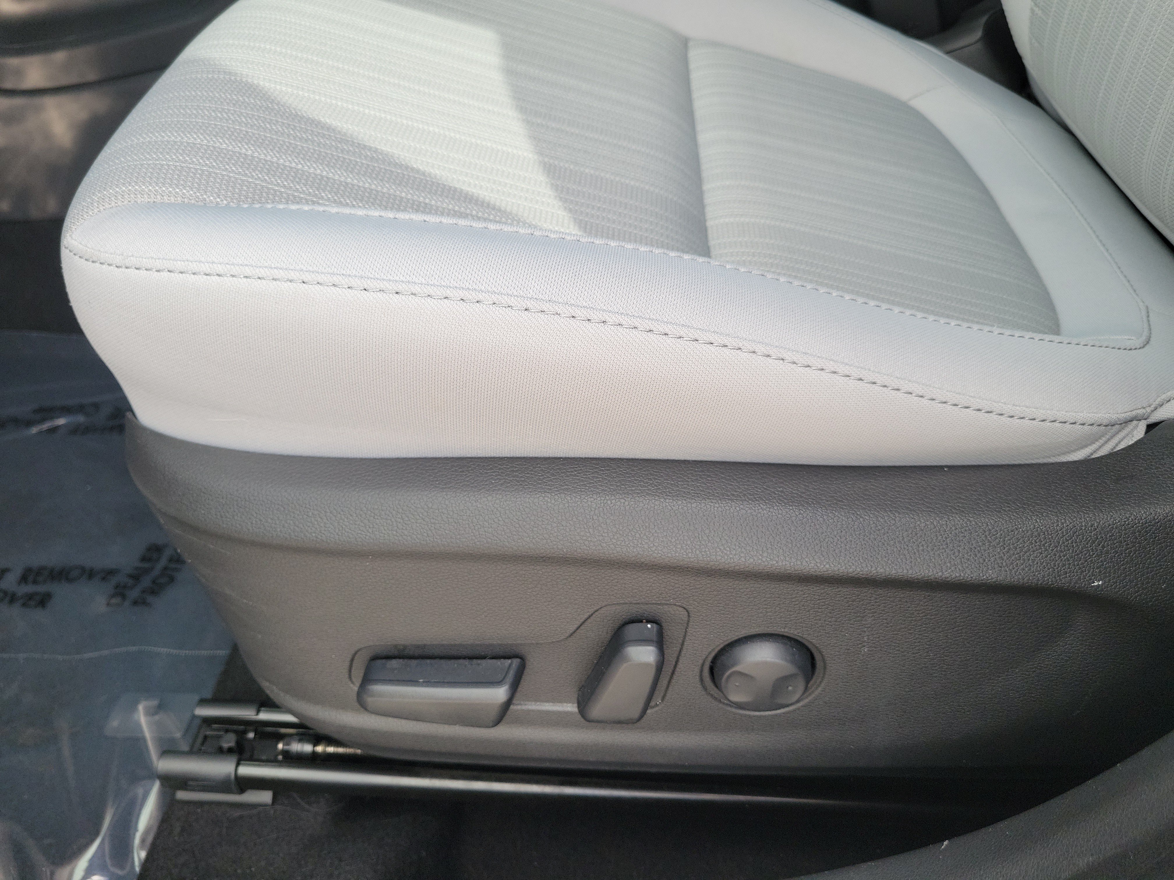 Used 2023 Hyundai Kona SEL FWD image 13