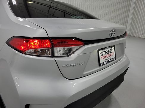 Certified 2026 Toyota Corolla LE FWD image 19