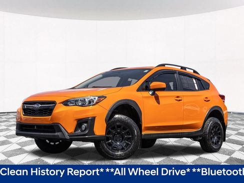 Used 2018 Subaru Crosstrek 2.0i Premium AWD/4WD image 2