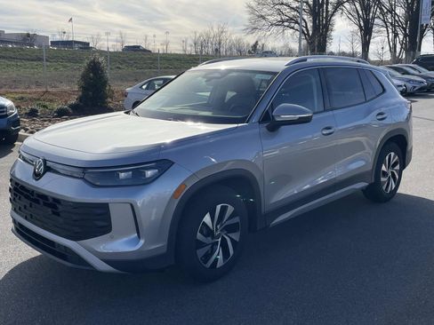 New 2026 Volkswagen Tiguan S image 3