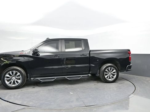 Used 2021 Chevrolet Silverado 1500 RST w/ Z71 Off-Road Package AWD/4WD image 4