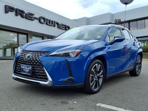 Used 2025 Lexus UX 300h AWD w/ Accessory Package (Z1) image 3