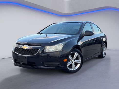 Used 2012 Chevrolet Cruze LT image 2