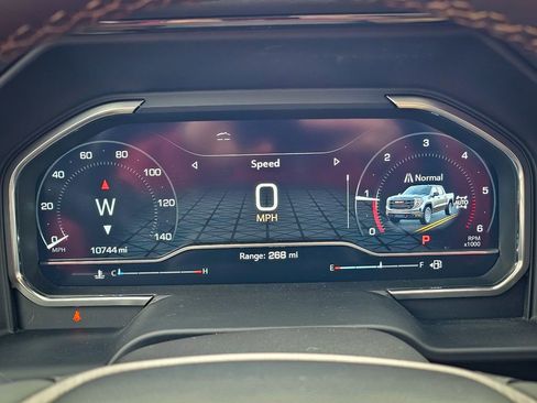 Used 2024 GMC Sierra 1500 AT4 w/ Technology Package image 21