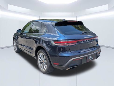 Used 2022 Porsche Macan AWD/4WD image 5