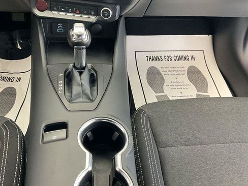 Used 2025 Ford Mustang Coupe RWD image 15