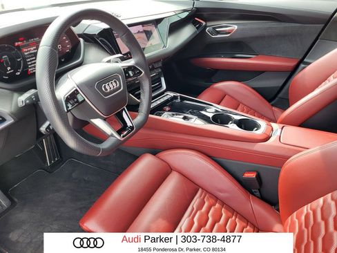 Used 2024 Audi RS e-tron GT AWD/4WD image 7