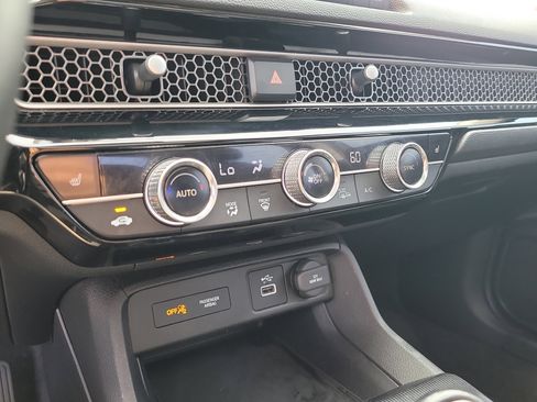 Used 2022 Honda Civic EX image 23