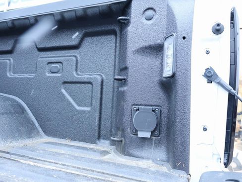 Certified 2022 GMC Sierra 2500 Denali image 35