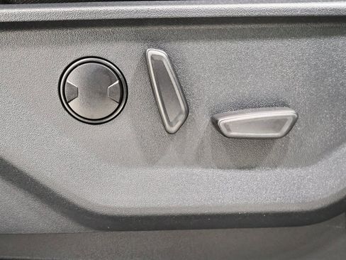 New 2025 Ford F150 XLT w/ Equipment Group 302A MID image 15