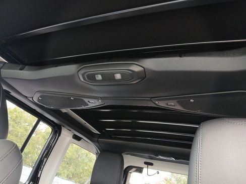 New 2026 Jeep Wrangler Unlimited Sahara image 43