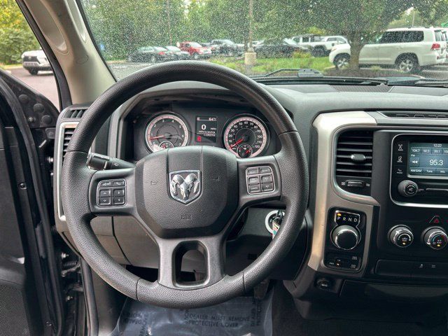 Used 2020 RAM 1500 Warlock AWD/4WD image 17
